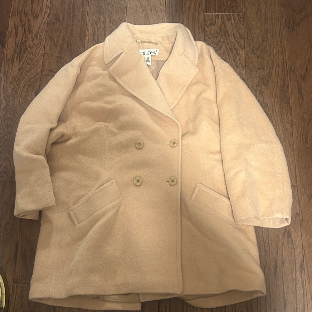 Laurèl Alpaca Wool Blend Coat – EU 38 / US 6 – Made in Slovakia – Escada Group